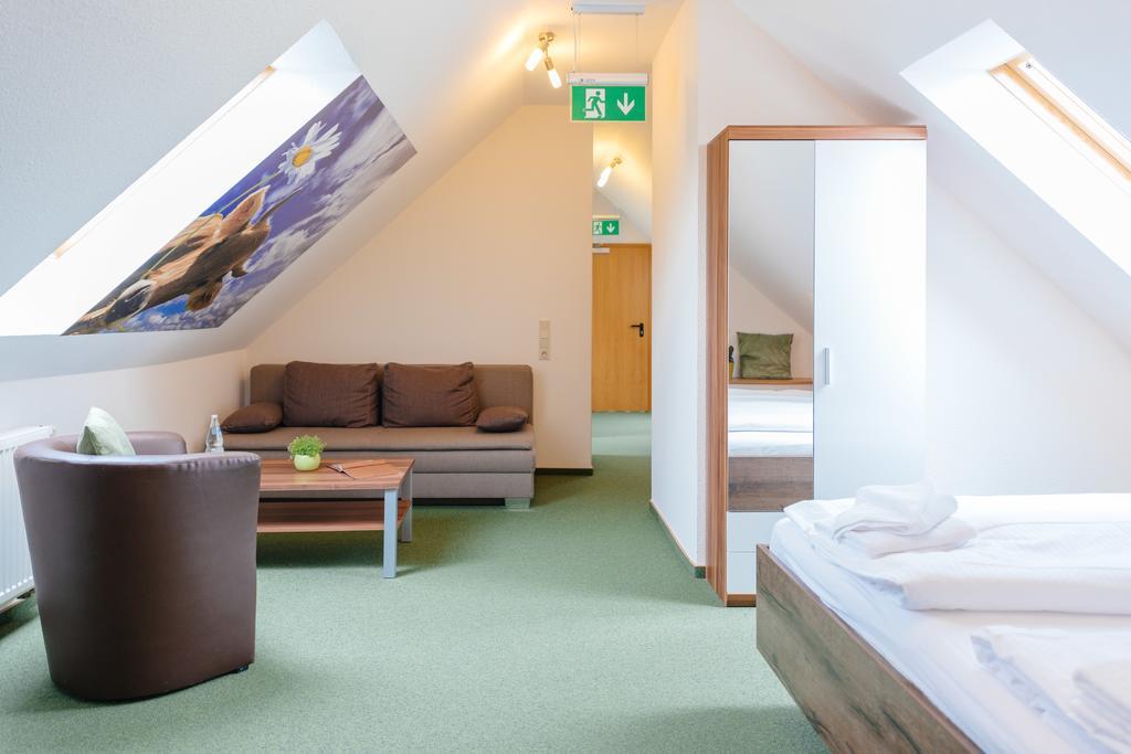 Hotel Rhoenhof Hünfeld Esterno foto