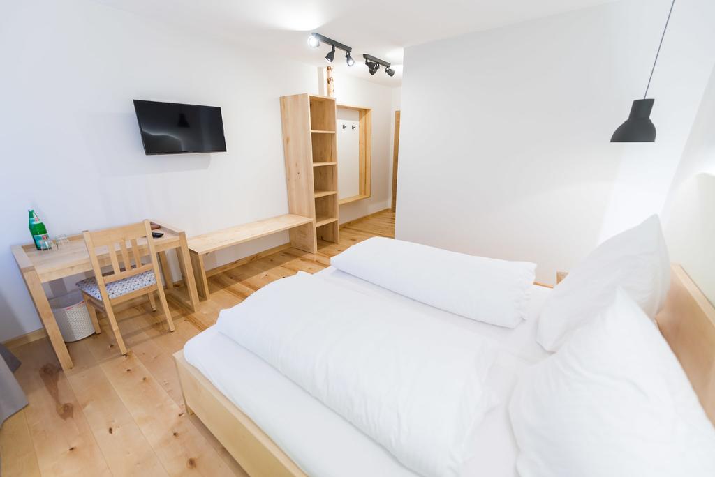 Hotel Rhoenhof Hünfeld Esterno foto