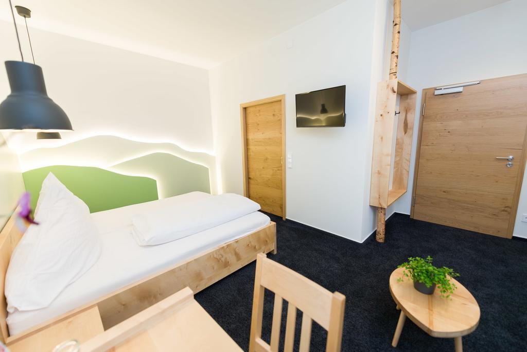Hotel Rhoenhof Hünfeld Esterno foto